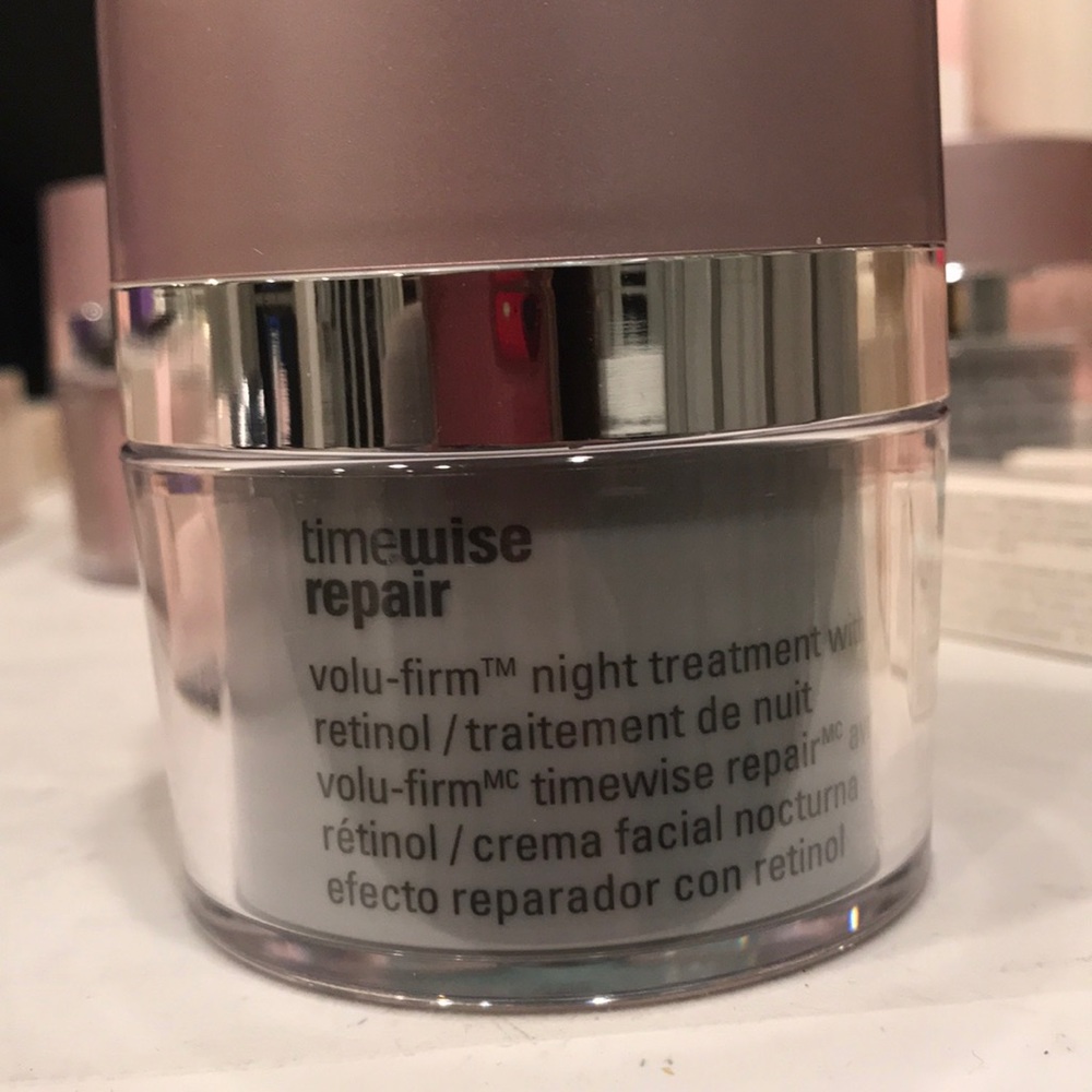 Timewise repair volu-firm night treatment